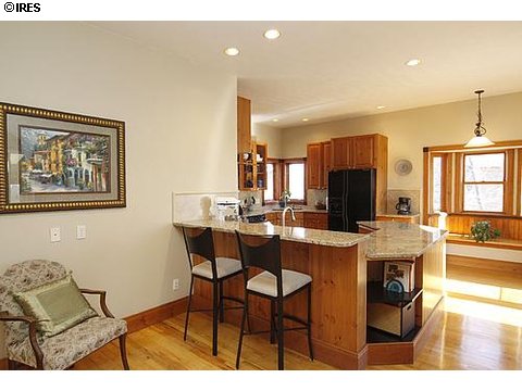 501 W Spruce St, Louisville, CO 80027